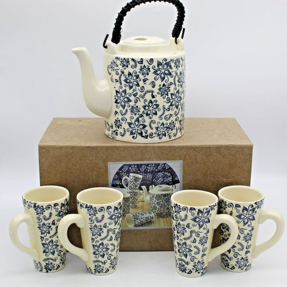 Teapot & 4 Tall Cups Blue Floral Tea Set with Loose Tea Filter Vintage Boxed - Picture 2 of 16